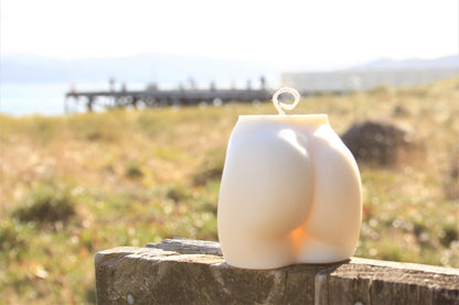 Derriere Sculpture Candle